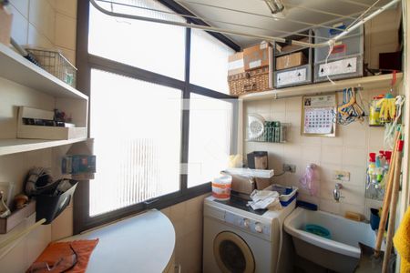 Apartamento à venda com 75m², 2 quartos e 1 vagaÁrea de Serviço