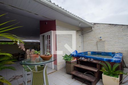 Casa de condomínio à venda com 174m², 3 quartos e 3 vagas Casa de condomínio à venda com 174m², 3 quartos e 3 vagasÁrea Gourmet