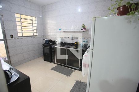 Casa de condomínio à venda com 240m², 2 quartos e 1 vaga Casa de condomínio à venda com 240m², 2 quartos e 1 vagaCozinha