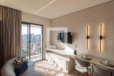 Sala de apartamento à venda com 1 quarto, 33m² em Santo Amaro, São Paulo