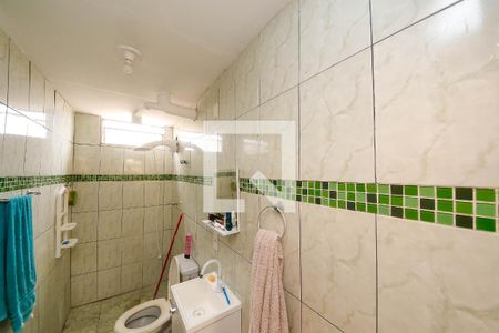 Apartamento à venda com 42m², 2 quartos e 1 vaga Apartamento à venda com 42m², 2 quartos e 1 vagaBanheiro