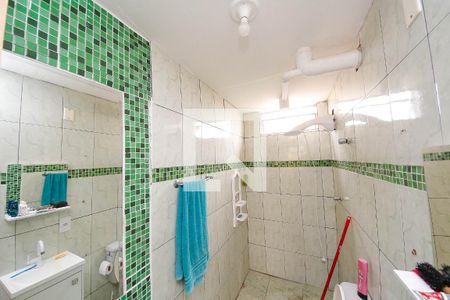 Apartamento à venda com 42m², 2 quartos e 1 vaga Apartamento à venda com 42m², 2 quartos e 1 vagaBanheiro