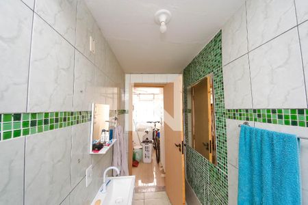 Apartamento à venda com 42m², 2 quartos e 1 vaga Apartamento à venda com 42m², 2 quartos e 1 vagaBanheiro