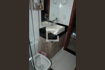 Apartamento à venda com 69m², 3 quartos e 2 vagasBanheiro