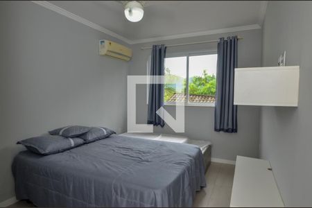 Casa de condomínio à venda com 484m², 6 quartos e 4 vagas Casa de condomínio à venda com 484m², 6 quartos e 4 vagasSuíte 4