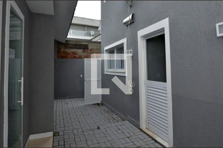 Casa de condomínio à venda com 484m², 6 quartos e 4 vagas Casa de condomínio à venda com 484m², 6 quartos e 4 vagasÁrea de serviço