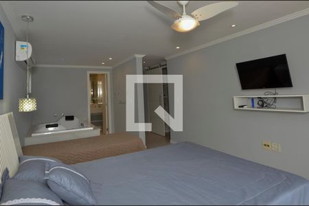 Casa de condomínio à venda com 484m², 6 quartos e 4 vagas Casa de condomínio à venda com 484m², 6 quartos e 4 vagasSuite 2