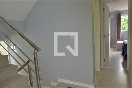 Casa de condomínio à venda com 484m², 6 quartos e 4 vagas Casa de condomínio à venda com 484m², 6 quartos e 4 vagasHall