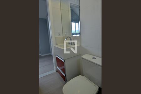 Casa de condomínio à venda com 484m², 6 quartos e 4 vagas Casa de condomínio à venda com 484m², 6 quartos e 4 vagasBanheiro