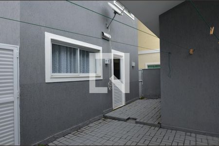 Casa de condomínio à venda com 484m², 6 quartos e 4 vagas Casa de condomínio à venda com 484m², 6 quartos e 4 vagasÁrea de serviço