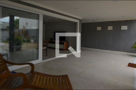 Casa de condomínio à venda com 484m², 6 quartos e 4 vagas Casa de condomínio à venda com 484m², 6 quartos e 4 vagasVaranda