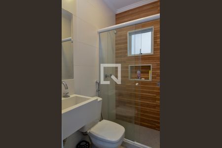 Casa de condomínio à venda com 484m², 6 quartos e 4 vagas Casa de condomínio à venda com 484m², 6 quartos e 4 vagasBanheiro da Suíte 1