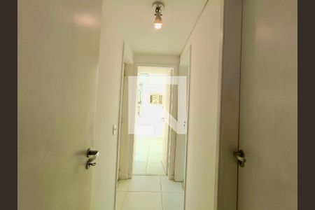 Corredor  de apartamento à venda com 3 quartos, 100m² em Jardim Botanico , Rio de Janeiro