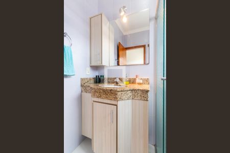 Casa à venda com 153m², 3 quartos e 2 vagasSuíte - Banheiro