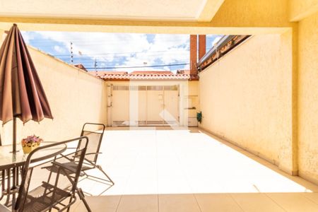 Casa à venda com 153m², 3 quartos e 2 vagasGaragem