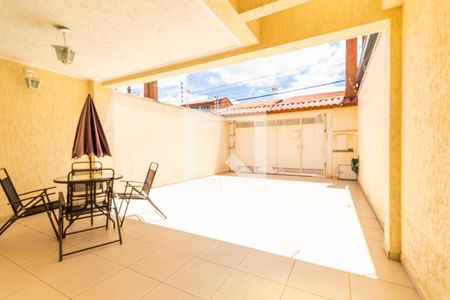 Casa à venda com 153m², 3 quartos e 2 vagasGaragem