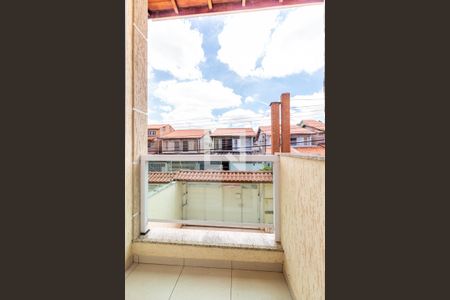 Casa à venda com 153m², 3 quartos e 2 vagasSuíte - Varanda