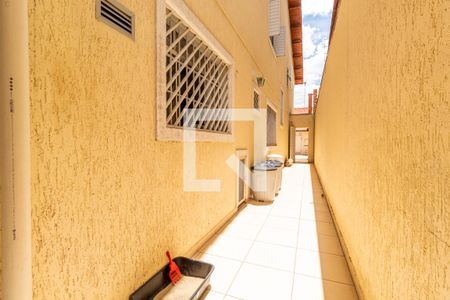 Casa à venda com 153m², 3 quartos e 2 vagasCorredor