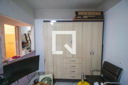 Casa à venda com 75m², 3 quartos e 2 vagas