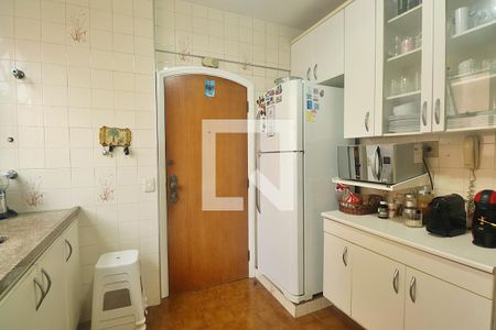Apartamento à venda com 100m², 3 quartos e 2 vagasCozinha