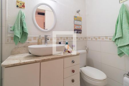 Apartamento à venda com 61m², 2 quartos e 1 vaga Apartamento à venda com 61m², 2 quartos e 1 vagaBanheiro