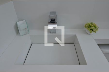 Apartamento à venda com 43m², 2 quartos e 1 vaga Apartamento à venda com 43m², 2 quartos e 1 vagaBanheiro