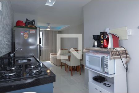 Apartamento à venda com 43m², 2 quartos e 1 vaga Apartamento à venda com 43m², 2 quartos e 1 vagaCozinha