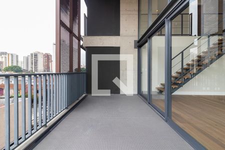 Varanda de apartamento à venda com 2 quartos, 140m² em Vila Nova Conceição, São Paulo
