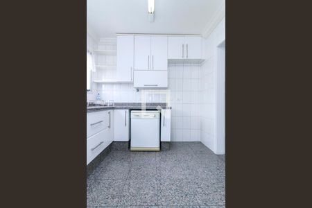 Apartamento à venda com 169m², 3 quartos e 4 vagas Apartamento à venda com 169m², 3 quartos e 4 vagasCozinha
