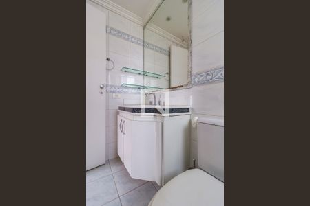 Apartamento à venda com 169m², 3 quartos e 4 vagas Apartamento à venda com 169m², 3 quartos e 4 vagasSuíte 3 - Banheiro