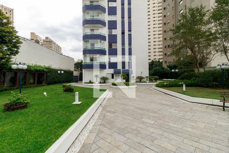 Apartamento à venda com 169m², 3 quartos e 4 vagas Apartamento à venda com 169m², 3 quartos e 4 vagasÁrea comum