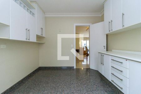 Apartamento à venda com 169m², 3 quartos e 4 vagas Apartamento à venda com 169m², 3 quartos e 4 vagasCozinha
