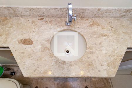 Apartamento à venda com 169m², 3 quartos e 4 vagas Apartamento à venda com 169m², 3 quartos e 4 vagasLavabo