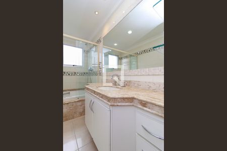 Apartamento à venda com 169m², 3 quartos e 4 vagas Apartamento à venda com 169m², 3 quartos e 4 vagasSuíte Principal - Banheiro