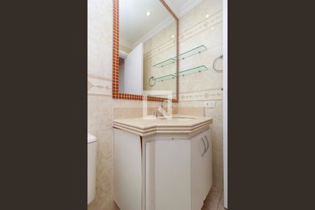 Apartamento à venda com 169m², 3 quartos e 4 vagas Apartamento à venda com 169m², 3 quartos e 4 vagasSuíte 2 - Banheiro