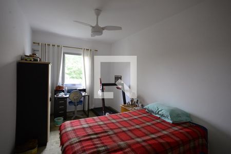 Casa à venda com 215m², 3 quartos e 2 vagasQuarto 2