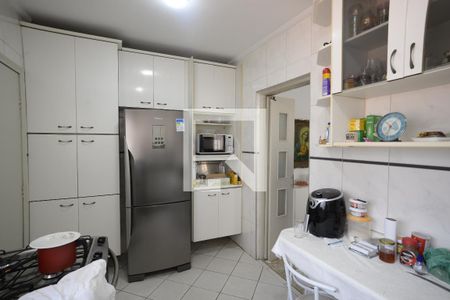 Casa à venda com 215m², 3 quartos e 2 vagasCozinha