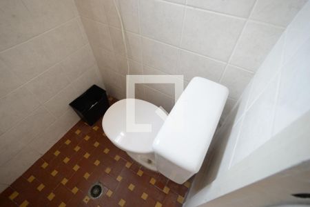 Casa à venda com 215m², 3 quartos e 2 vagasBanheiro de serviço 2