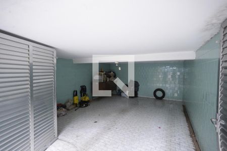 Casa à venda com 215m², 3 quartos e 2 vagasGaragem
