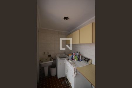 Casa à venda com 215m², 3 quartos e 2 vagasÁrea de Serviço