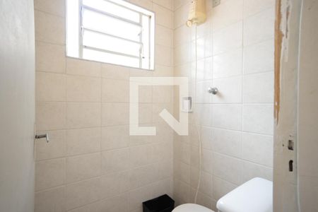 Casa à venda com 215m², 3 quartos e 2 vagasBanheiro de serviço 2