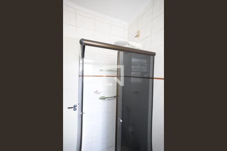 Casa à venda com 215m², 3 quartos e 2 vagasBanheiro