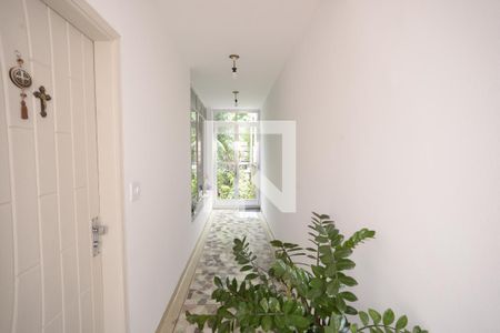 Casa à venda com 215m², 3 quartos e 2 vagasCorredor de Entrada