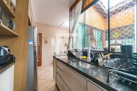 Apartamento à venda com 92m², 2 quartos e 1 vagaCozinha 