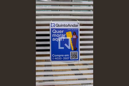 Apartamento à venda com 92m², 2 quartos e 1 vagaPlaca banner Instalada na Fachada