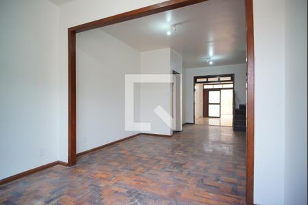 Sala de casa para alugar com 5 quartos, 280m² em Passo D’areia, Porto Alegre
