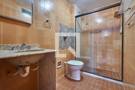 Apartamento à venda com 120m², 4 quartos e 1 vagaBanheiro Suite