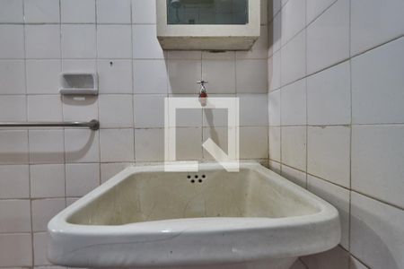 Apartamento à venda com 120m², 4 quartos e 1 vagaBanheiro de Serviço