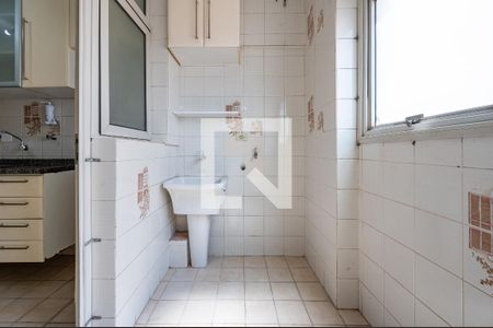 Apartamento à venda com 76m², 2 quartos e 1 vagaÁrea de Serviço