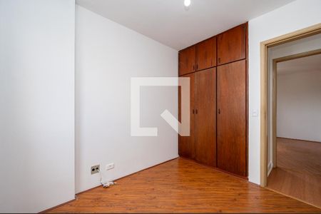Apartamento à venda com 76m², 2 quartos e 1 vagaQuarto 2